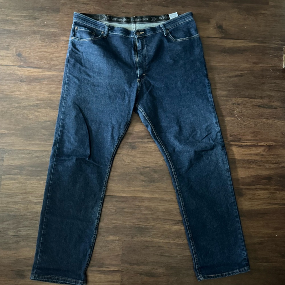 Wrangler Men's Dark Blue Straight Jeans